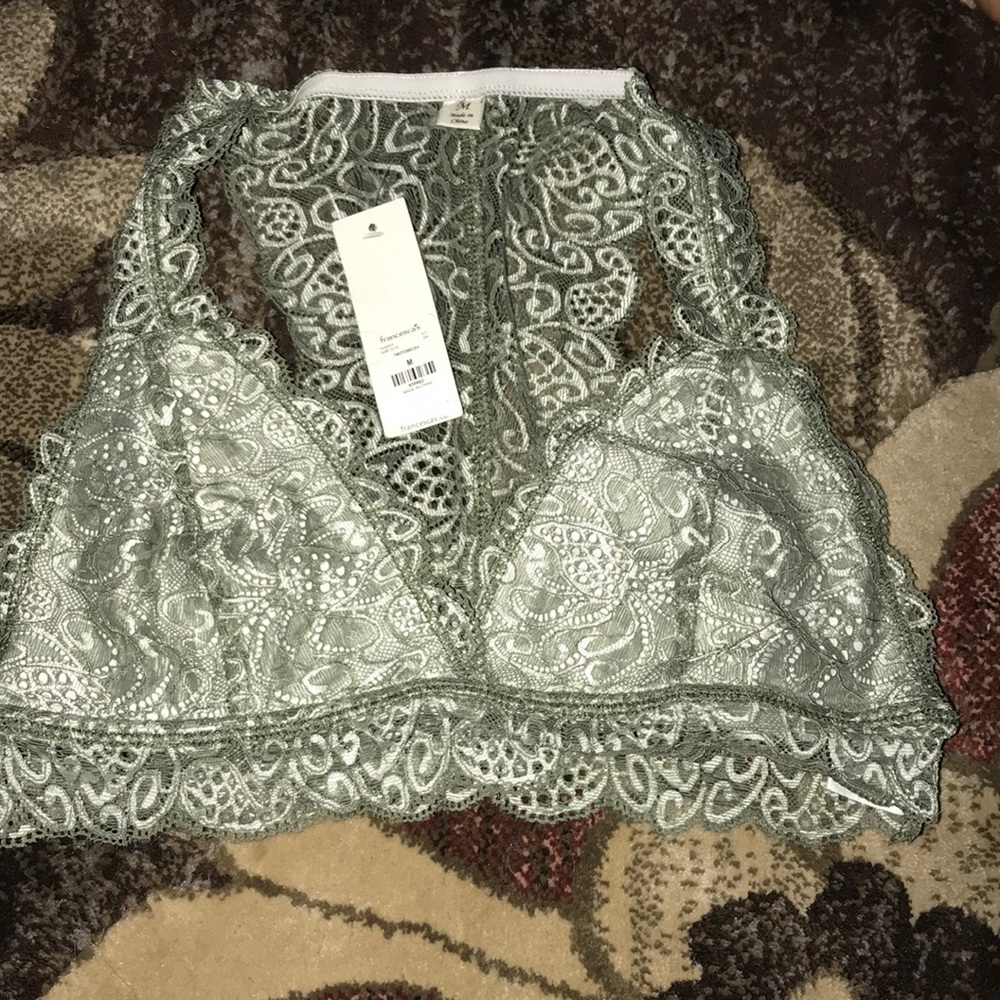 Never worn bralete. Size Medium